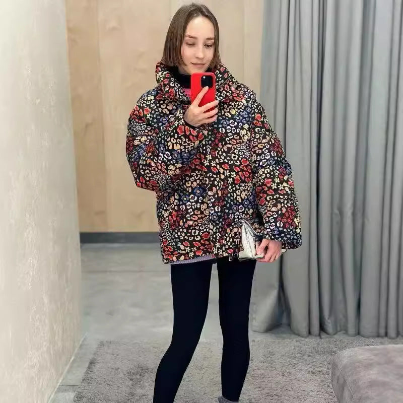 Damen Übergangsjacke mit lebhaftem Tiermotiv und praktischen Taschen Heidi-Mode