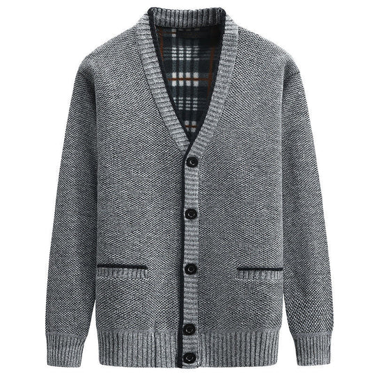 Herren Strickjacke mit kariertem Innenfutter und praktischen Taschen Heidi-Mode