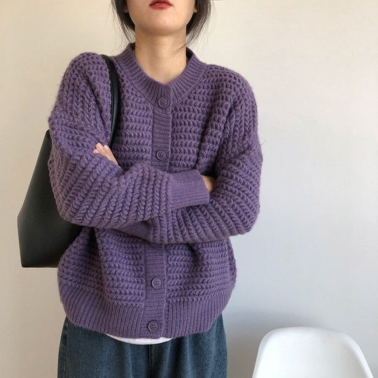 Damen Grobstrickjacke mit Knopfdetails und oversized Schnitt Heidi-Mode