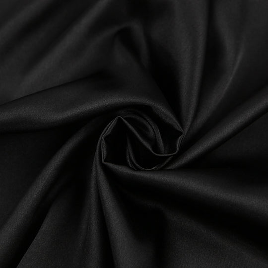 Damen luxuriöser Satin-Morgenmantel mit transparenten Ärmeln und federartigen Akzenten Heidi-Mode