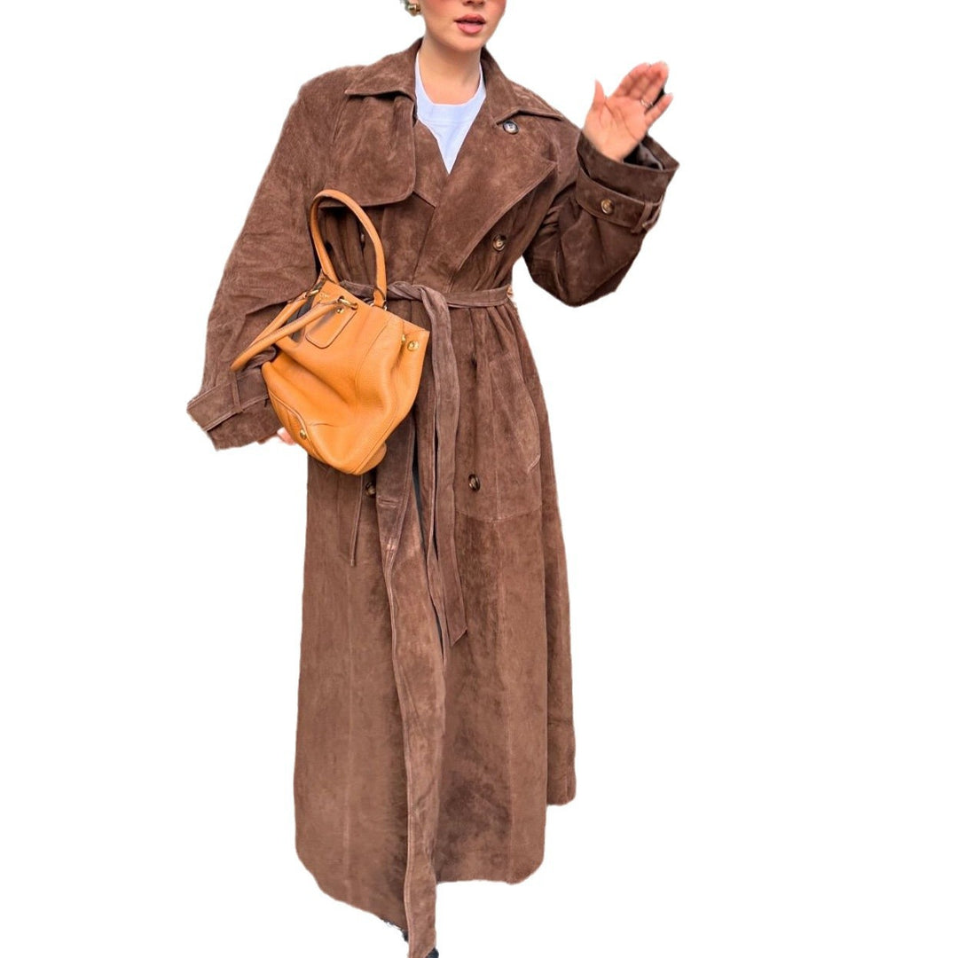 Damen Suede Trenchcoat mit Gürtel und eleganten Knopfdetails Heidi-Mode