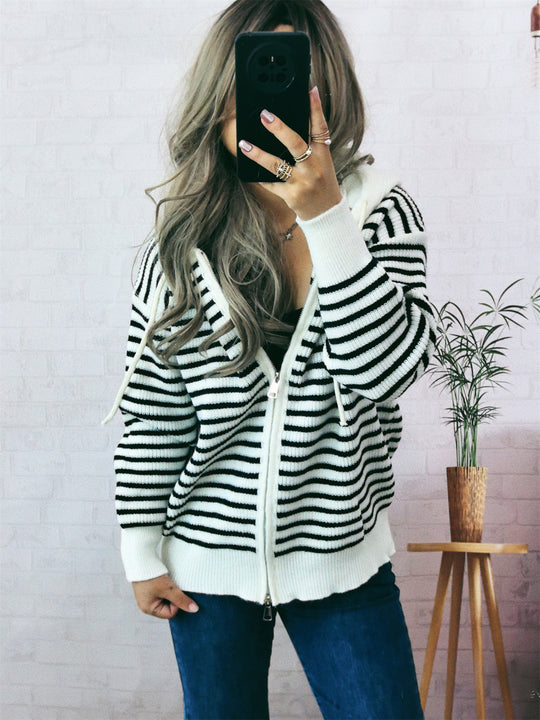 Damen Sportlicher Hoodie mit Streifenmuster und lässigem Schnitt Heidi-Mode