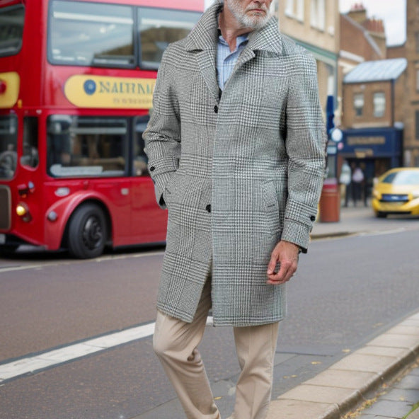 Herren modischer Trenchcoat mit praktischen Taschen und modernem Schnitt Heidi-Mode