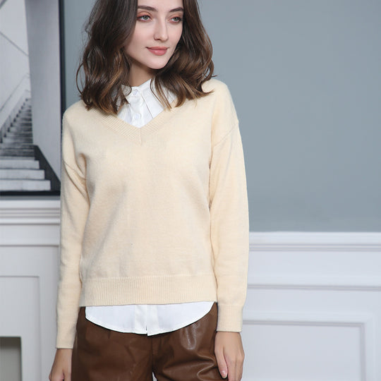 Damen V-Ausschnitt Strickpullover in feiner Wollqualität Heidi-Mode