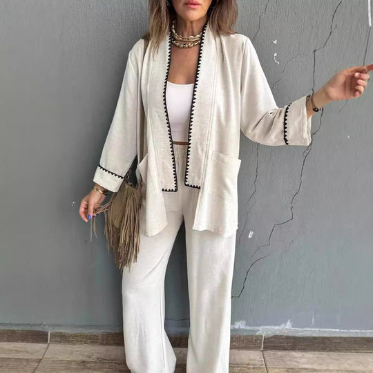 Damen Elegant geschnittene Jacke mit kontrastierendem Saum Heidi-Mode