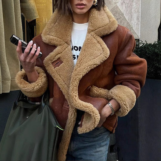 Damen Lässige und modische Teddyjacke mit großem Kragen und weich gefüttertem Innenleben Heidi-Mode