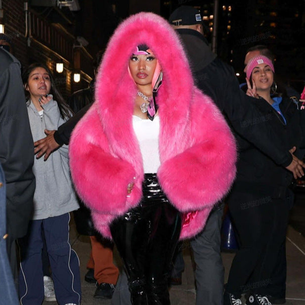 Damen oversized Kunstpelz-Jacke mit Kapuze und weiten Ärmeln Heidi-Mode