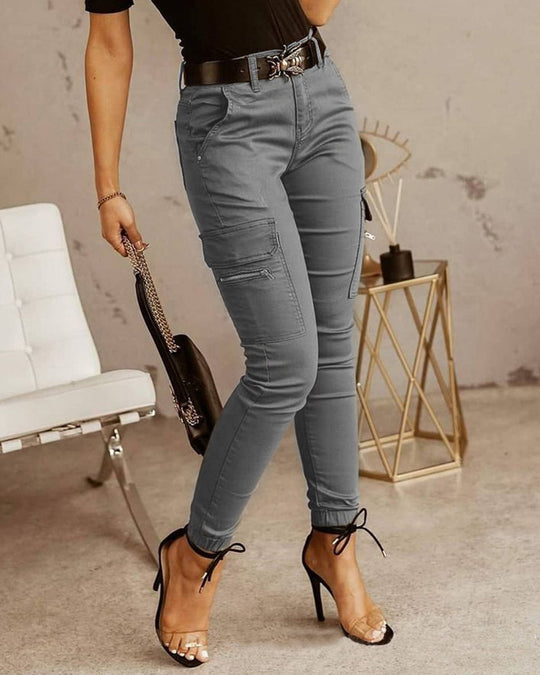Damen Cargo-Hose mit figurbetontem Schnitt und vielen praktischen Taschen Heidi-Mode