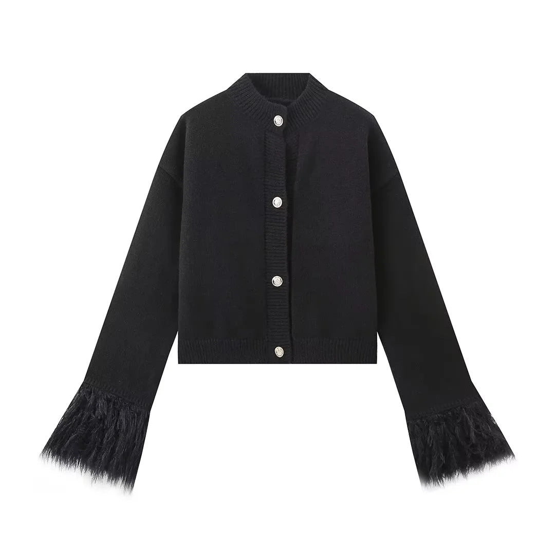 Damen lässige Strickjacke mit dekorativen Fransen und hochwertigen Knöpfen Heidi-Mode