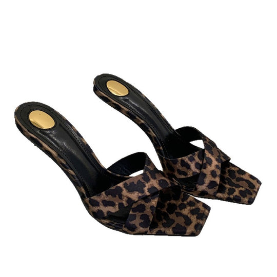 Damen Trendige Sandalen mit geschmackvollem Design und elegantem Absatz Heidi-Mode