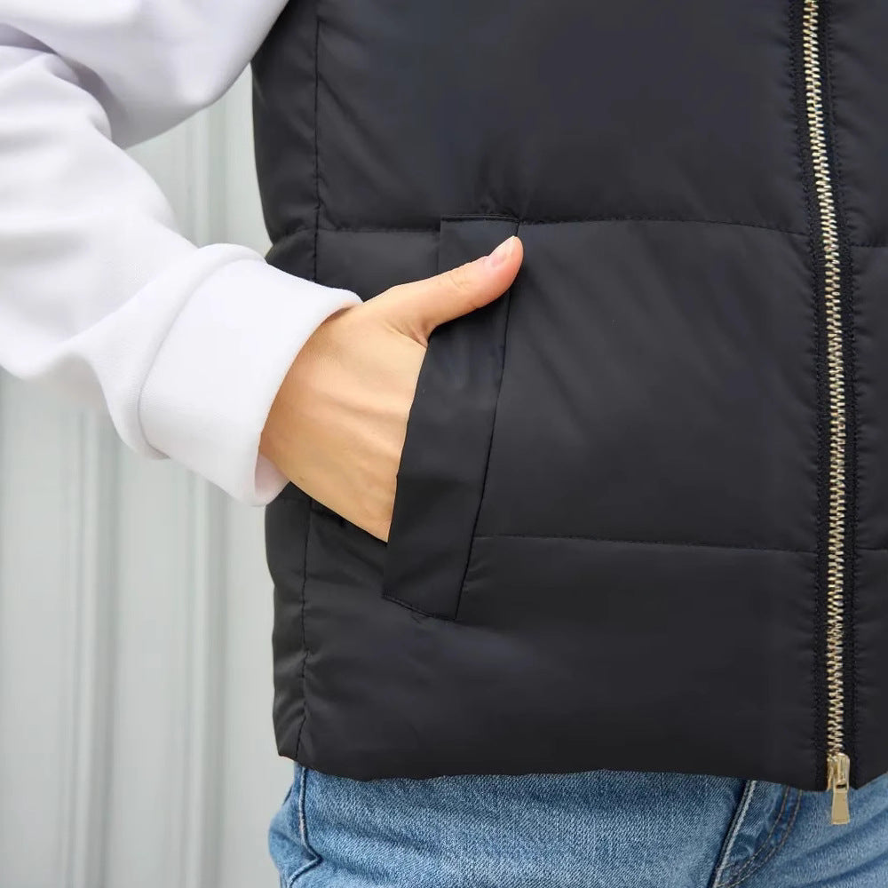 Damen elegante Steppweste mit hohem Kragen und praktischen Taschen Heidi-Mode