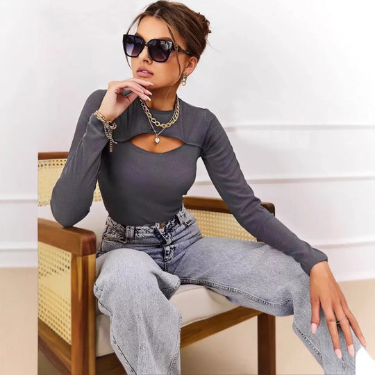 Damen modisches Langarmoberteil mit raffiniertem Cut-Out Heidi-Mode