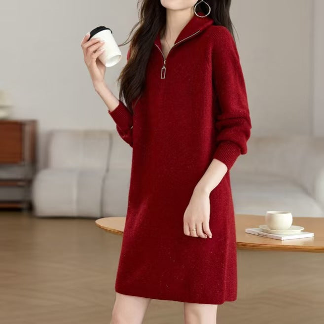Damen Kurzes Strickkleid mit halbzipper und Kragen Heidi-Mode