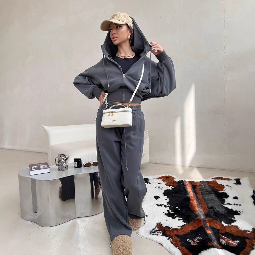 Damen sportliches Crop-Hoodie- und weite Jogginghose-Set mit modischen Akzenten Heidi-Mode