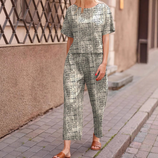 Damen entspannter Zweiteiler mit weitem Schnitt und modischem Grafikdesign Heidi-Mode