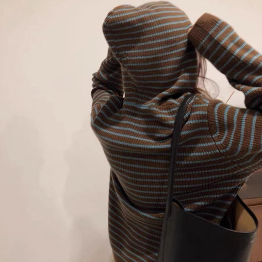 Damen Gemütlicher Kapuzenpullover mit Streifenmuster Heidi-Mode