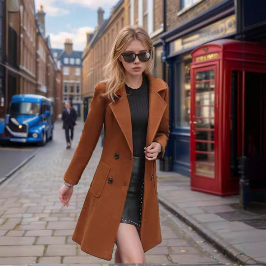 Damen eleganter Wollmantel mit doppelter Knopfreihe und praktischen Taschen Heidi-Mode