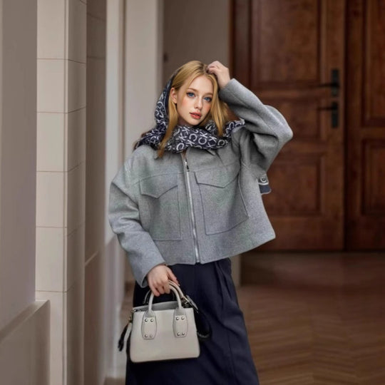 Damen lässige Fleecejacke mit praktischen Taschen und modernem Kragen Heidi-Mode