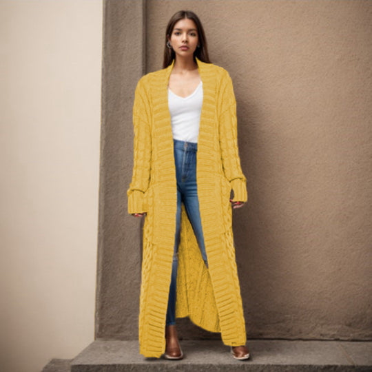 Damen Langer Strickcardigan mit raffiniertem Zopfdesign und praktischen Taschen Heidi-Mode