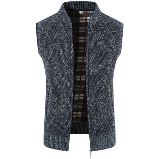Herren Strickjacke ohne Ärmel mit modernem Zopfmuster Heidi-Mode
