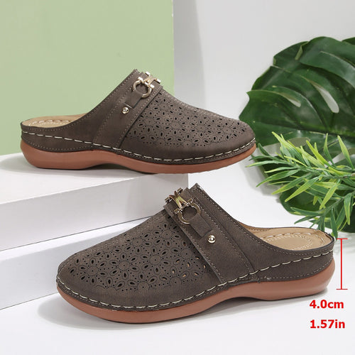 Damen gemütliche Hausschuhe mit filigranem Lochmuster Heidi-Mode