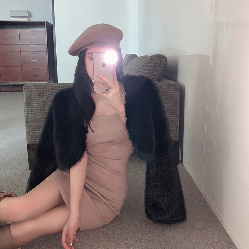 Damen Flauschige Schulterjacke mit weit geschnittenen Ärmeln Heidi-Mode