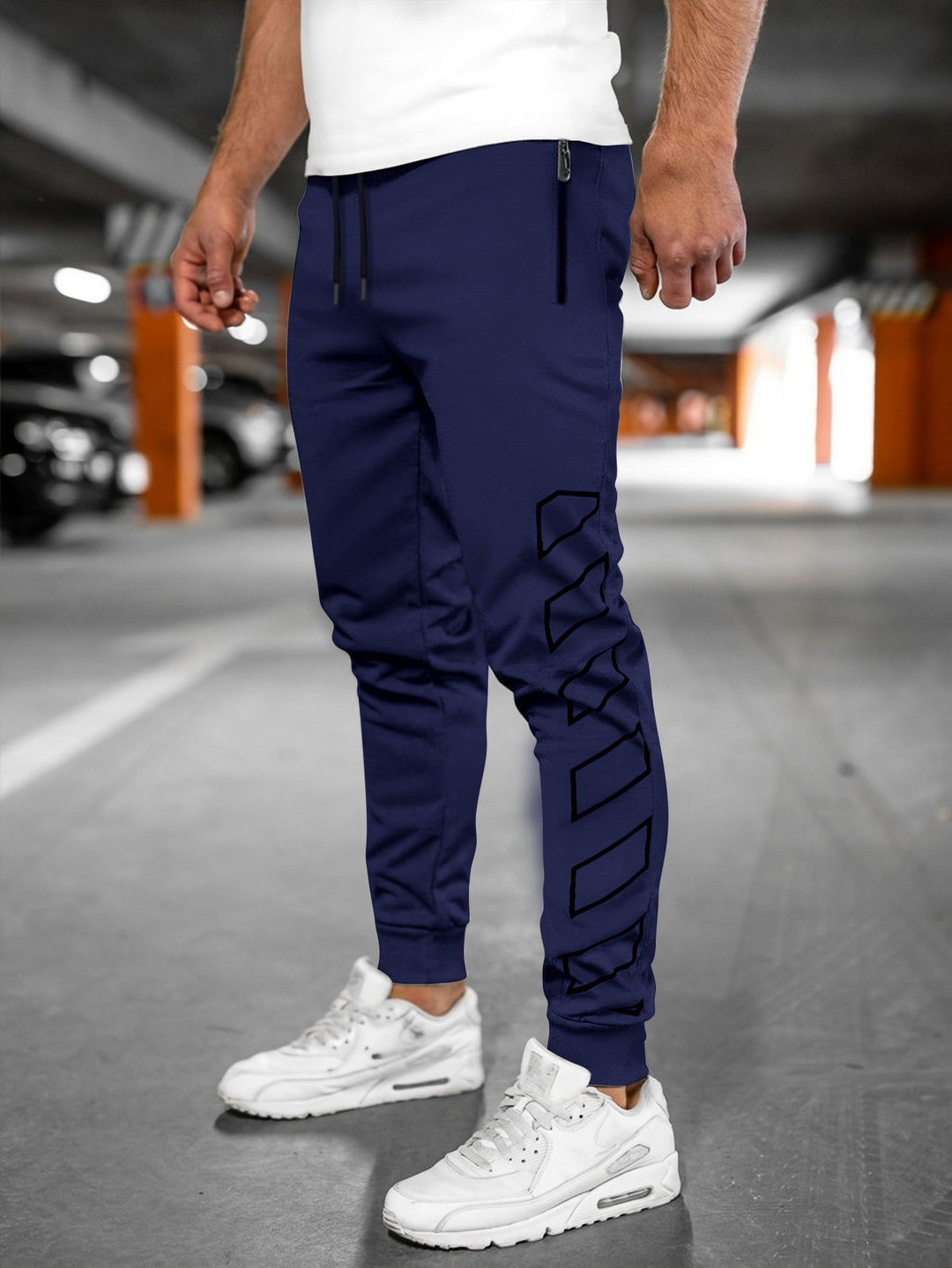 Herren Sportliche Jogginghose mit modernem Design und Seitentaschen Heidi-Mode
