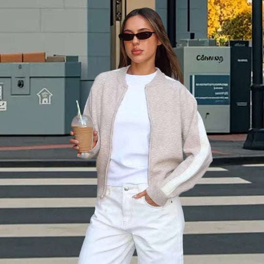 Damen sportlicher Strickpullover mit modischem Streifenmuster Heidi-Mode
