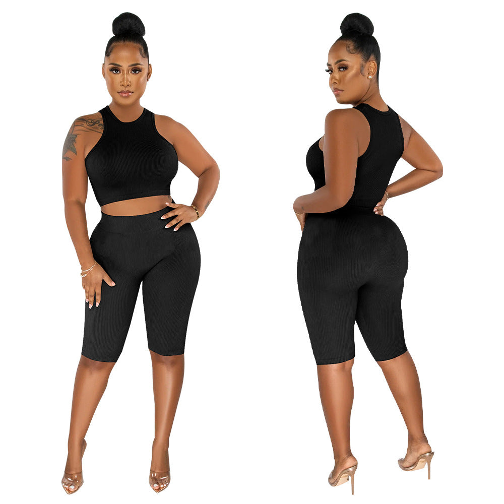 Damen Zweiteiliges Sport-Set mit hochgeschlossenem Top und figurbetonten Radlerhosen Heidi-Mode