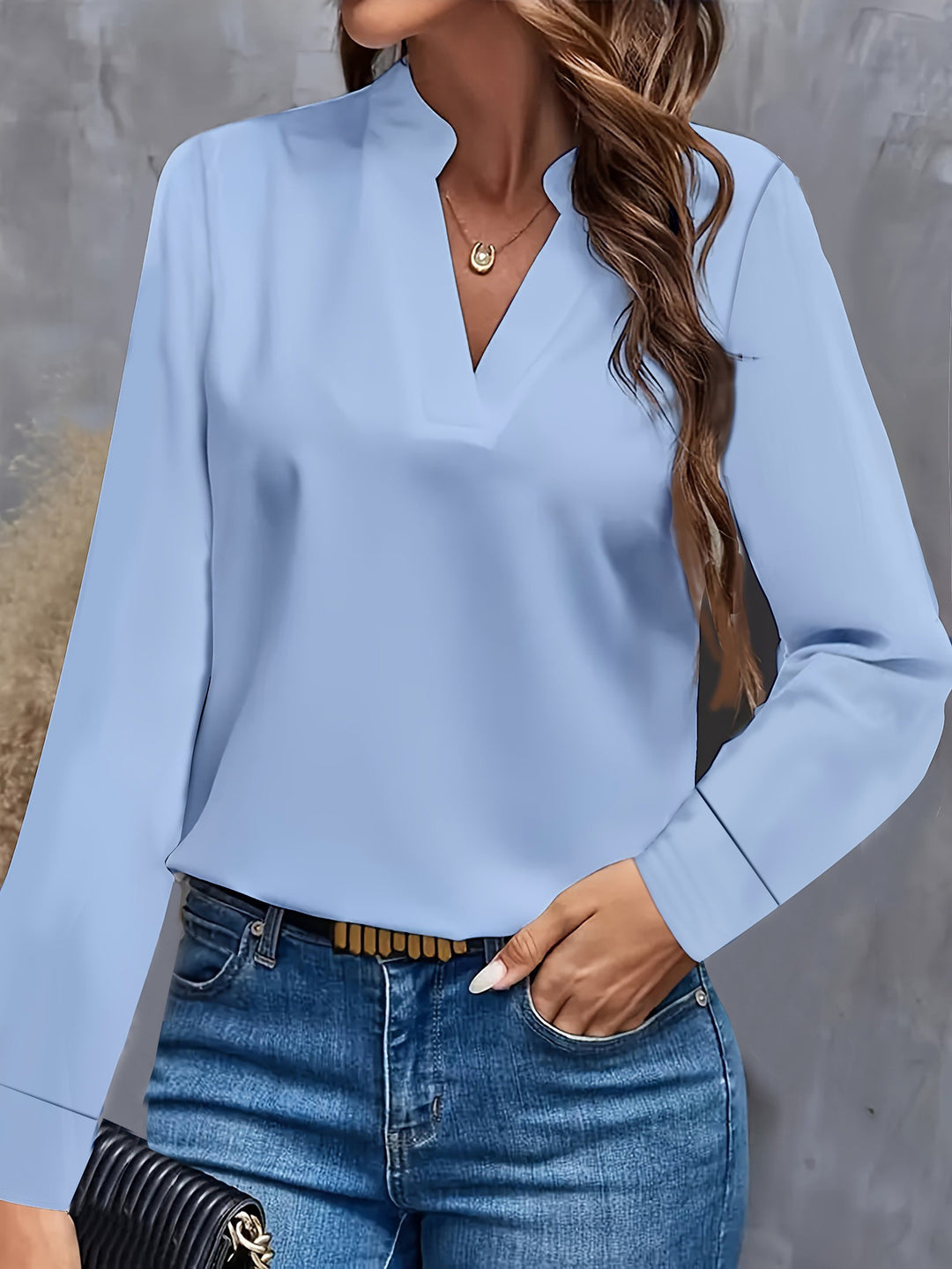 Damen Bluse mit V-Ausschnitt und elegantem Design Heidi-Mode