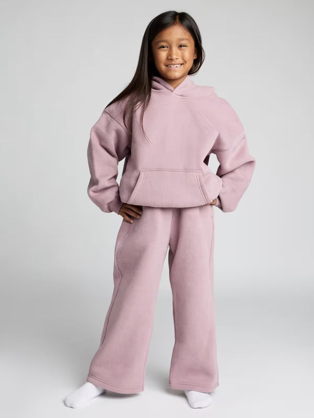 Damen lässiger Fleece-Jumpsuit mit geräumiger Kapuze und praktischen Taschen Heidi-Mode