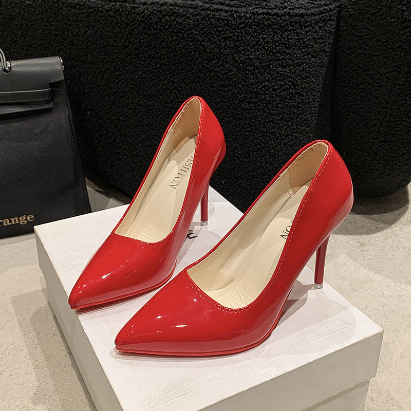 Damen Elegante High Heels mit spitz zulaufender Vorderkappe und transparentem Absatz Heidi-Mode
