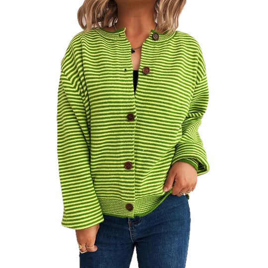 Damen gestreifte Strickjacke mit modernem Kragen und Knopfverschluss Heidi-Mode
