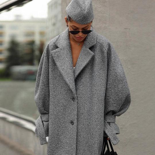 Damen Oversized Wollmantel mit gestreiftem Design und Gürtel Heidi-Mode