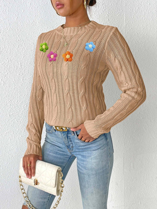 Damen Strickpullover mit floralen Akzenten und raffiniertem Zopfmuster Heidi-Mode