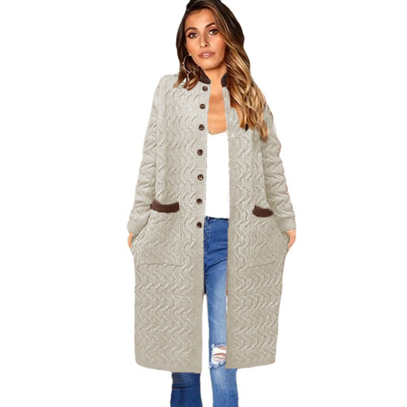 Damen Strickmantel mit großem Zopfdesign und praktischen Taschen Heidi-Mode
