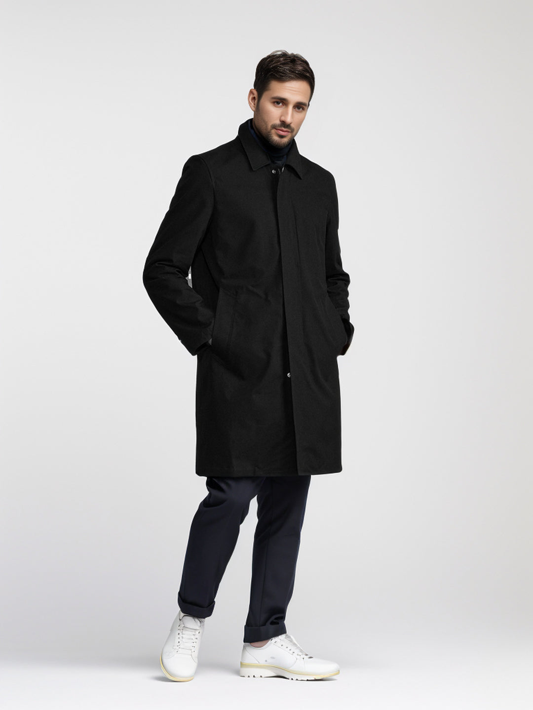 Herren eleganter Mantel mit praktischen Taschen und modernem Kragen Heidi-Mode