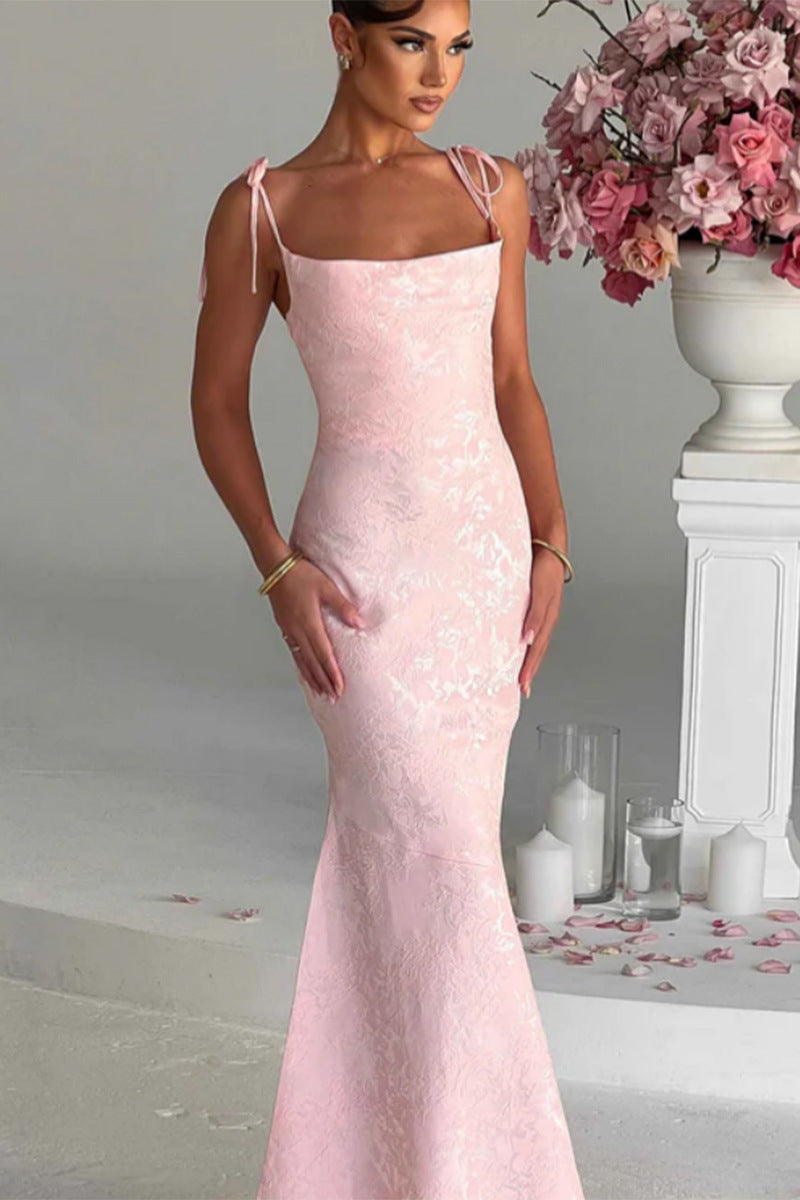 Damen Etuikleid mit floralem Jacquardmuster und verstellbaren Spaghetti-Trägern Heidi-Mode