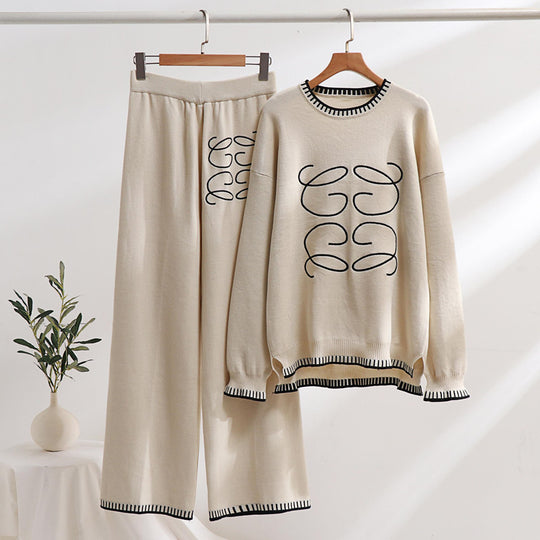 Damen gemütliches Sweatset mit grafischem Design und eleganten Kontrastdetails Heidi-Mode