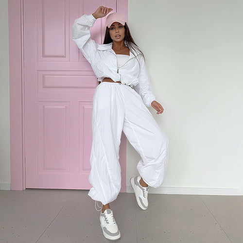 Damen Sportliche Oberbekleidungs-Kombination mit Windjacke und weiteren Beinkleid Heidi-Mode