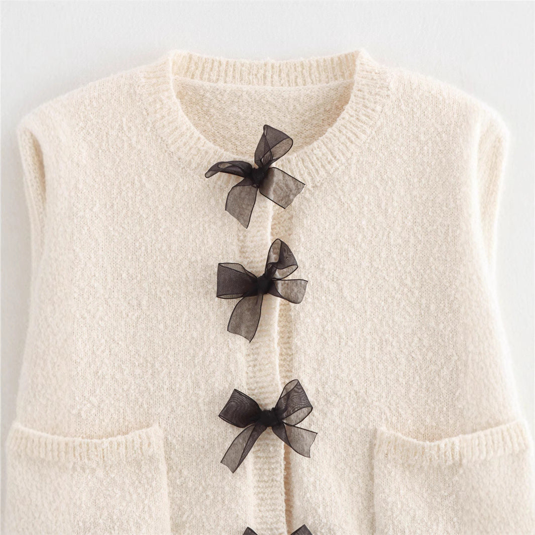 Damen Bouclé-Jacke mit eleganten Schleifen und Fransen Heidi-Mode