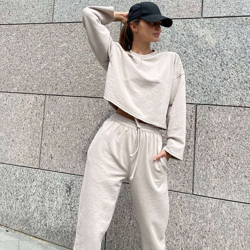 Damen Relaxed Fit Jogginganzug mit praktischer Taillenkordel und stylischen Bündchen Heidi-Mode
