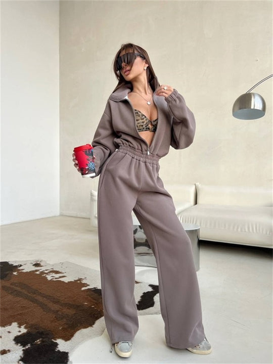 Damen Modischer Fleece-Jogginganzug mit Reißverschluss und bequemem Schnitt Heidi-Mode
