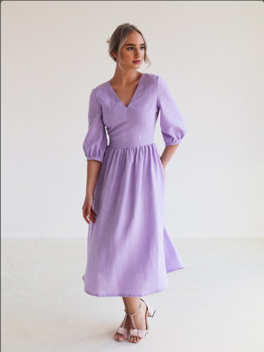 Damen Leinenkleid mit elegantem V-Ausschnitt und lockerem Schnitt Heidi-Mode