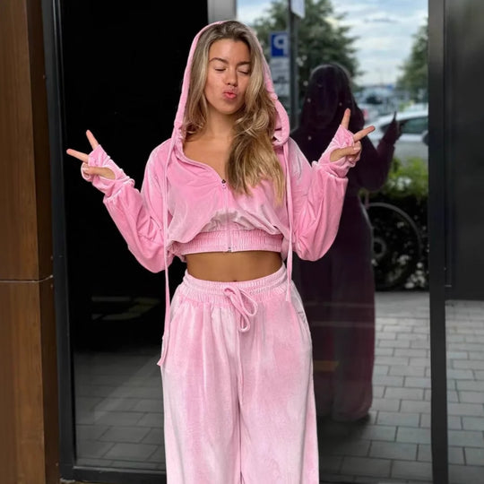 Damen Sportliche Kurzjacke und Jogginghose im entspannenden Design Heidi-Mode