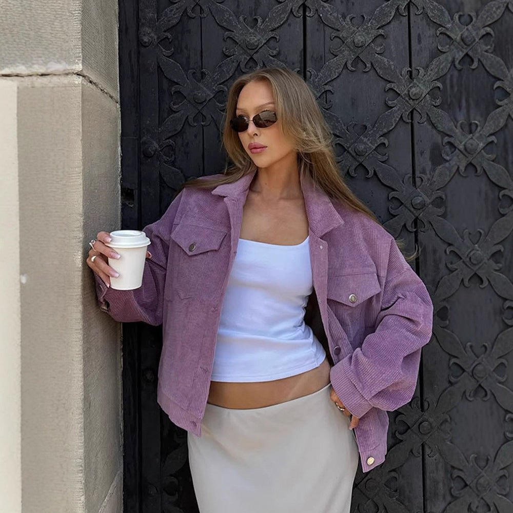 Damen Oversized Cordjacke mit praktischen Taschen und dezentem Streifenmuster Heidi-Mode