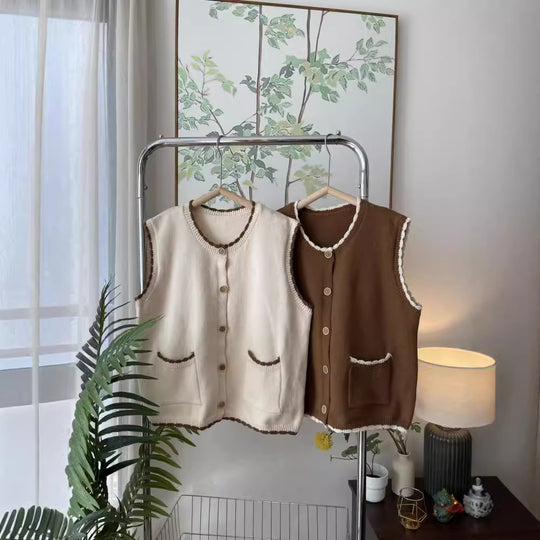 Damen Strickweste mit kontrastierenden Details und Taschen Heidi-Mode