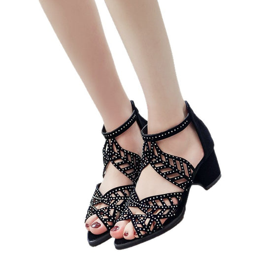 Damen Elegante Sandalen mit glamourösem Strassdetail und modischem Riemendesign Heidi-Mode