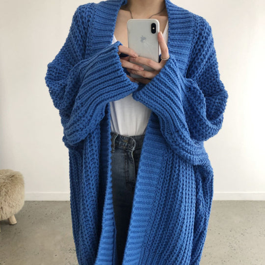 Damen Strickjacke mit offenem Schnitt und lässigen Details Heidi-Mode