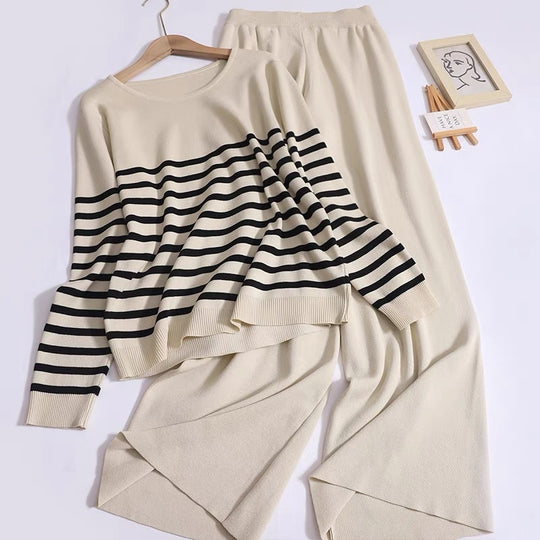 Damen gemütliches Strick-Loungewear-Set mit Streifenmuster Heidi-Mode